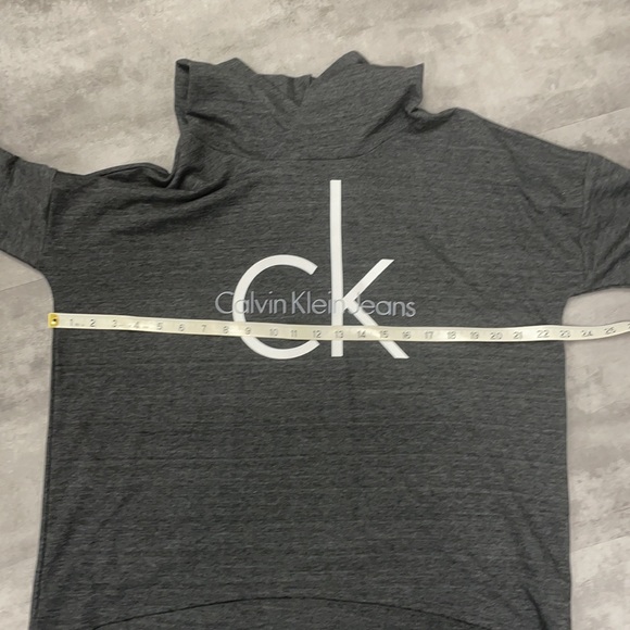 Calvin Klein long sleeve lightweight hoodie - Picture 9 of 12